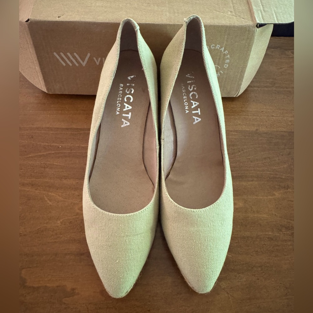 Viscata Women's Beige Espadrilles